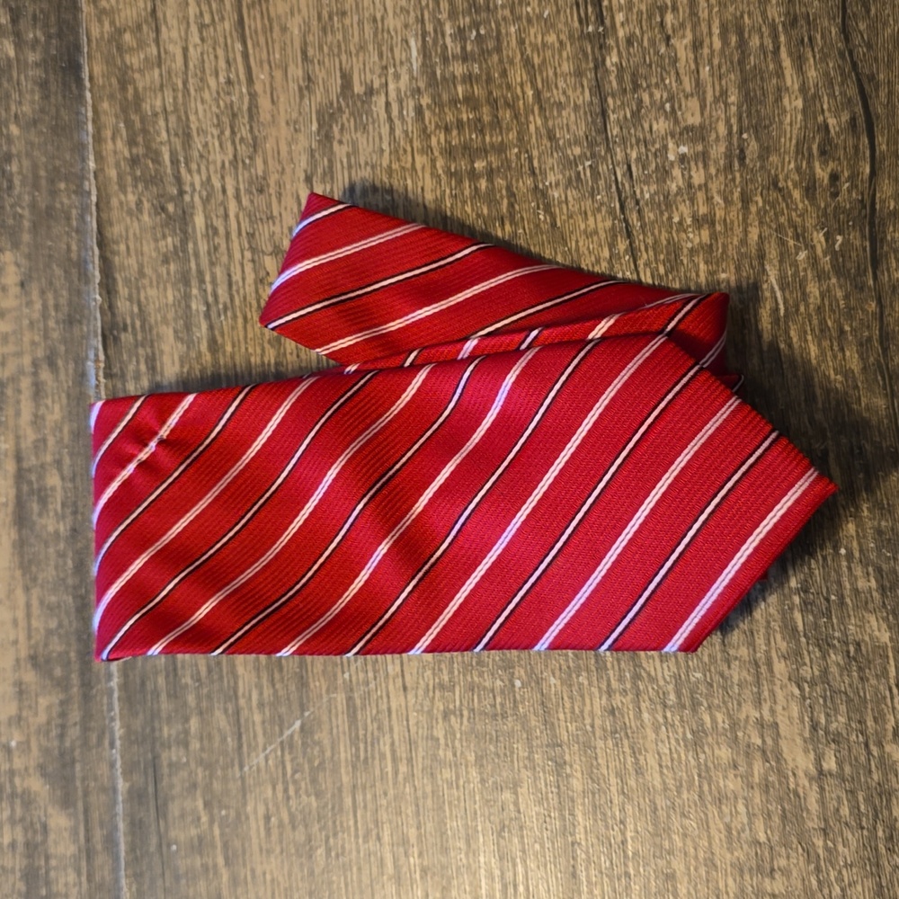 Stafford tie